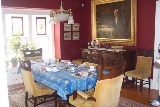 Bernard Gray Hall Bed And Breakfast Niagara-on-the-Lake Exterior photo
